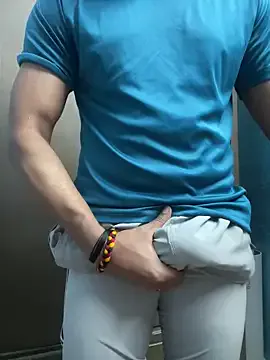 NikkiBea – webcam model profile photo Image 13