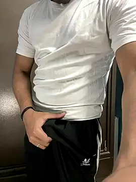 NikkiBea – webcam model profile photo Image 18