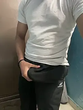 NikkiBea – webcam model profile photo Image 19