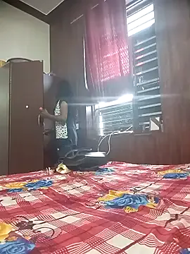 GreciaMorgan – webcam model profile photo Image 3