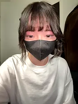 LucieHells – webcam model profile photo Image 6