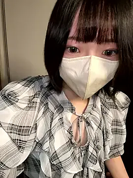 LucieHells – webcam model profile photo Image 9