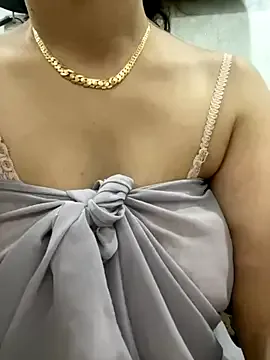 AshleyEmerald – webcam model profile photo Image 10