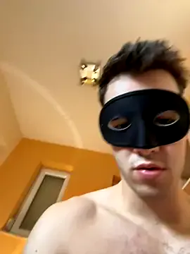 YaraDavis – webcam model profile photo Image 7