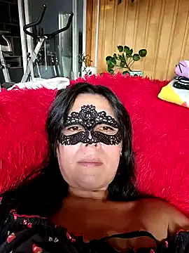 Reinacatchile – webcam model profile photo