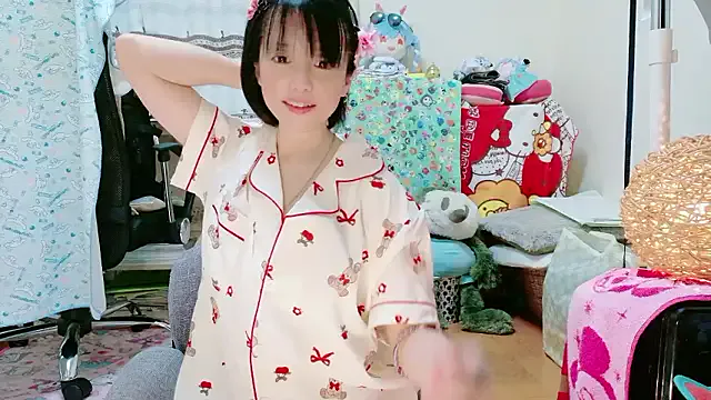 SophieMaeve – webcam model profile photo Image 10