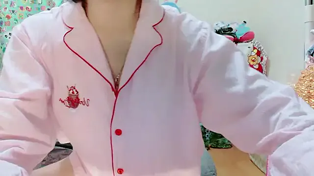 SophieMaeve – webcam model profile photo Image 13