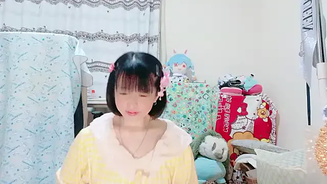 SophieMaeve – webcam model profile photo Image 14