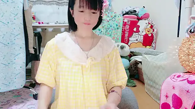 SophieMaeve – webcam model profile photo Image 15