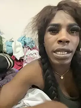 PaolaFalkon – webcam model profile photo Image 9