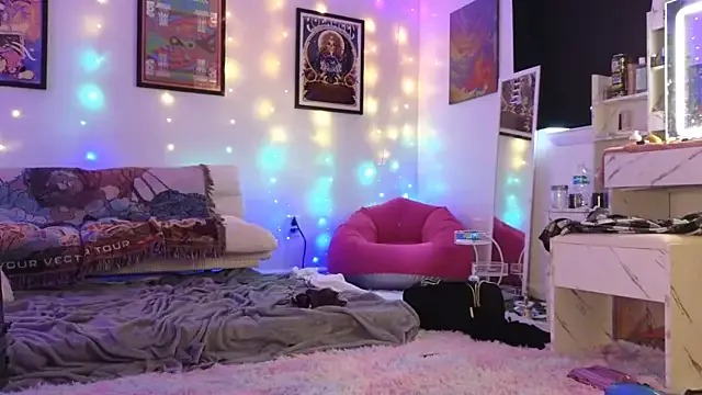 ManuelaKovalenko – webcam model profile photo Image 3