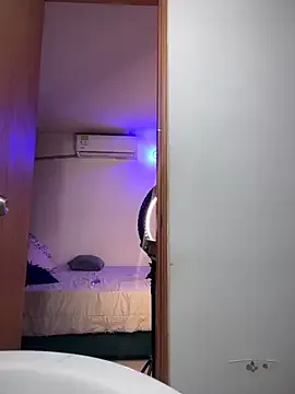 Min_junn – webcam model profile photo Image 16