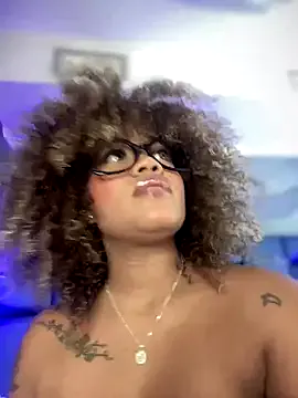 Min_junn – webcam model profile photo Image 6