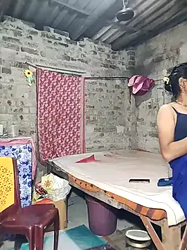 ChloeDevine – webcam model profile photo Image 17