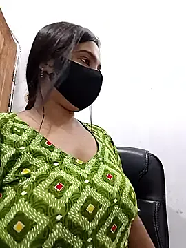 SienaCruz – webcam model profile photo Image 15