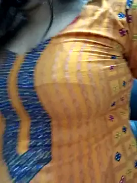 SienaCruz – webcam model profile photo Image 17