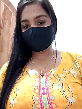 SienaCruz – webcam model profile photo Image 3