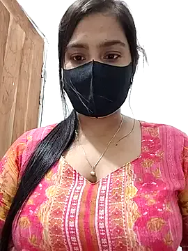 SienaCruz – webcam model profile photo Image 5