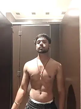 IsaRose – webcam model profile photo Image 2