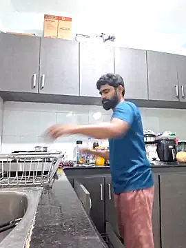 AvaMaddisson – webcam model profile photo Image 3