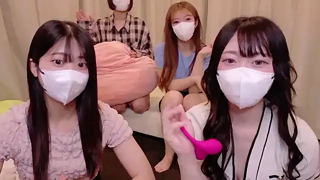 Bella-Tight – webcam model profile photo Image 10