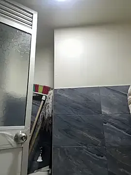 CassieGil – webcam model profile photo Image 12