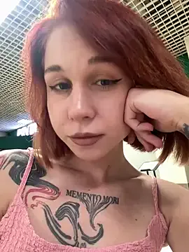 IsabelaJohnson – webcam model profile photo Image 4