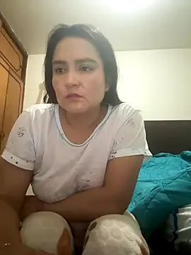 KaraNoir – webcam model profile photo Image 13