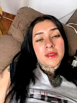 EvaDiamondXX – webcam model profile photo Image 13