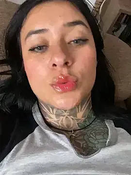 EvaDiamondXX – webcam model profile photo Image 7