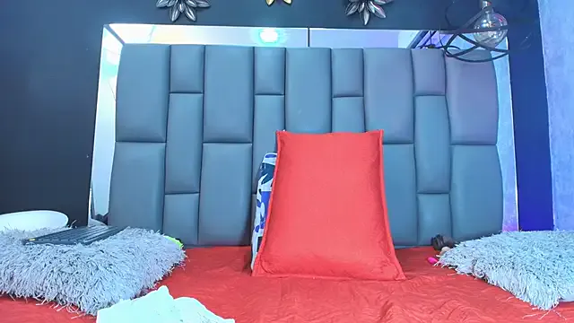 GreciaMorgan – webcam model profile photo Image 12