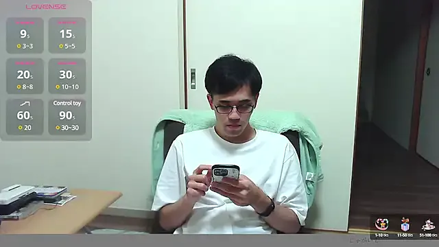 alanna_Micheles – webcam model profile photo Image 4