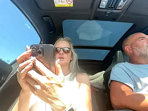 GreciaMorgan – webcam model profile photo Image 4