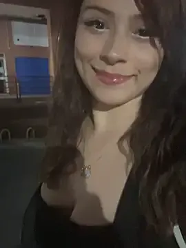 RubyCrox – webcam model profile photo Image 17