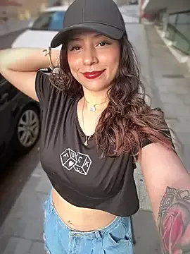 RubyCrox – webcam model profile photo Image 5