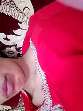 AmyBelmontt – webcam model profile photo Image 10