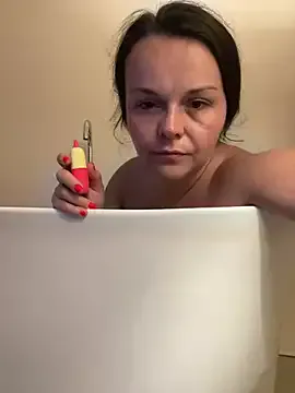 NiaPineda – webcam model profile photo Image 8