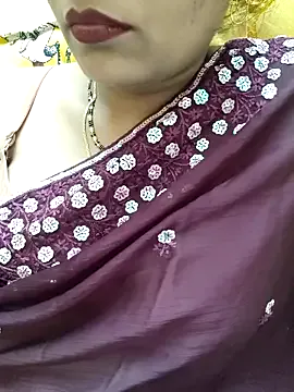 SofiaJoy – webcam model profile photo Image 19