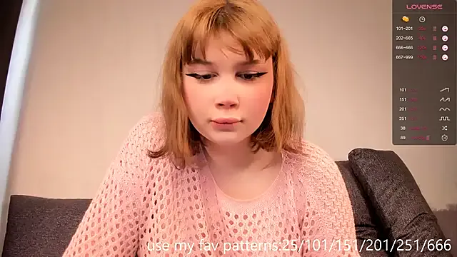 AylaRosell – webcam model profile photo Image 18