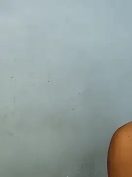 Noya – webcam model profile photo Image 19