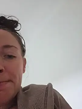 oxo_yuna_oxo – webcam model profile photo Image 15