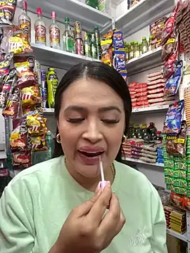 CurvyAnonymousGirl89 – webcam model profile photo Image 3