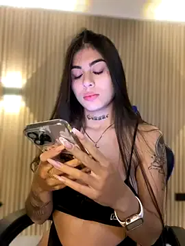 Aurorashadow – webcam model profile photo Image 19