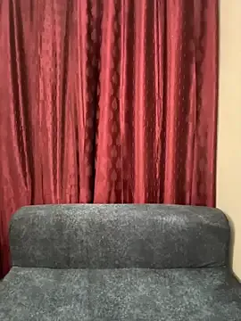 Esmeraldagh_ – webcam model profile photo Image 14