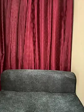 Esmeraldagh_ – webcam model profile photo Image 9