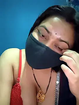 EmyLana – webcam model profile photo Image 10