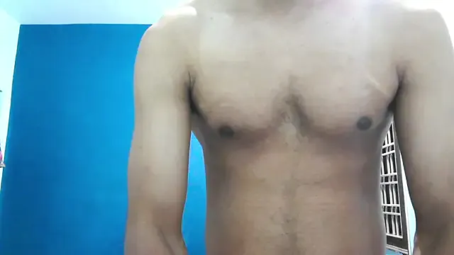 EmyLana – webcam model profile photo Image 6