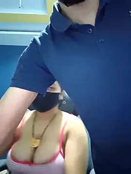 EmyLana – webcam model profile photo Image 9