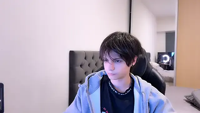 trainwithme – webcam model profile photo Image 6