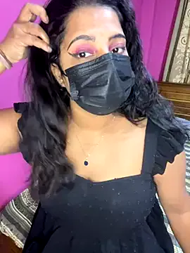 RuslanaXX – webcam model profile photo Image 14